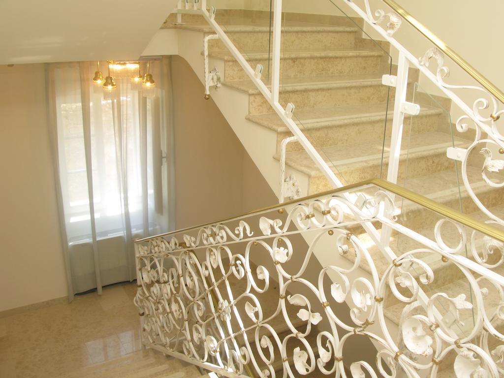 Hotel Villa Elisabeth - Veli Losinj Health Resort Exterior photo